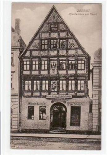 Zerbst Zerbst mit Apostelhaus am Markt ungelaufen Gute Erhaltung.
