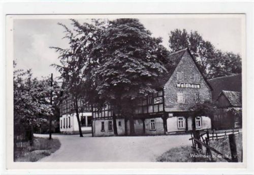 Waldhaus bei Greiz mit Straßenansicht gelaufen von 1940. Gute Erhaltung.