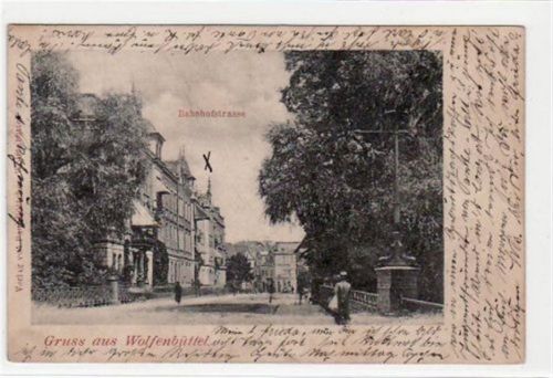 Wolfenbüttel Wolfenbüttel. Bahnhofstrasse gelaufen, 1902 kleiner Riß am rechten Rand in der Mitte, leicht bügig, leicht fleckig, sonst gut erhalten