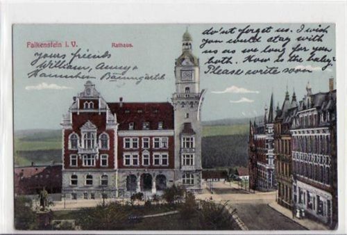 Falkenstein Falkenstein mit Rathaus gelaufen von 1913. Leichter Stempeldurchdruck, leichter Bug unten rechts, sonst gut erhalten