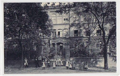 Soest Soest mit königlichem Seminar gelaufen, mit Marke und Stempel von 1909. Leichter Stempeldurchdruck, sonst gut erhalten