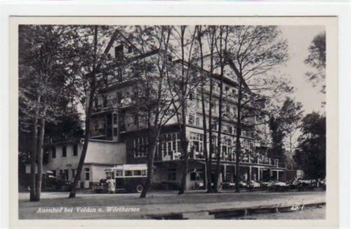 Velden am Wörthersee, Auenhof mit Autobus ungelaufen Leichter Bug linke Seite, sonst gut erhalten