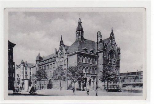 Kattowitz Kattowitz / Katowice mit Partie am Gymnasium ungelaufen Leicht bügig, leicht fleckig, sonst gut erhalten