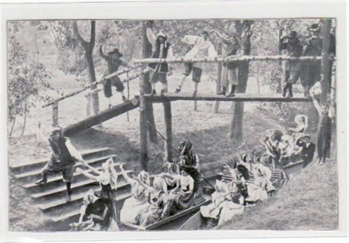 Burg im Spreewald mit Bootsfahrt ungelaufen Gute Erhaltung.