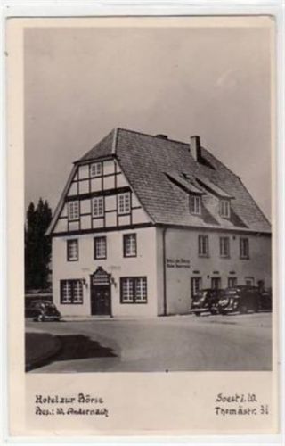 Soest Soest mit Hotel zur Börse gelaufen, mit Marke und Stempel von 1955. Gute Erhaltung.