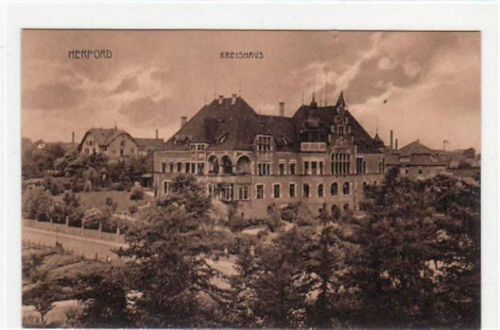 Herford Herford mit Kreishaus ungelaufen Top Erhaltung.