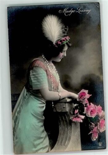 Britische Bühnenschauspielerin Madge Lessing Haarmode mit Federschmuck - Verlag GL+Co 2162-1