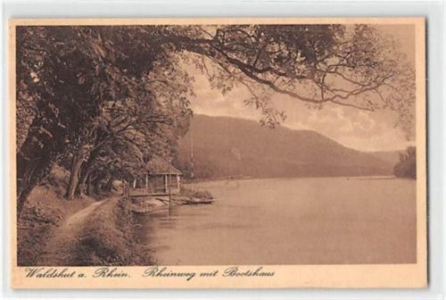 Waldshut-Tiengen Waldshut. Rheinweg Bootshaus ungelaufen Gute Erhaltung.