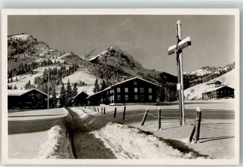 Unterjoch Winter Flurkreuz