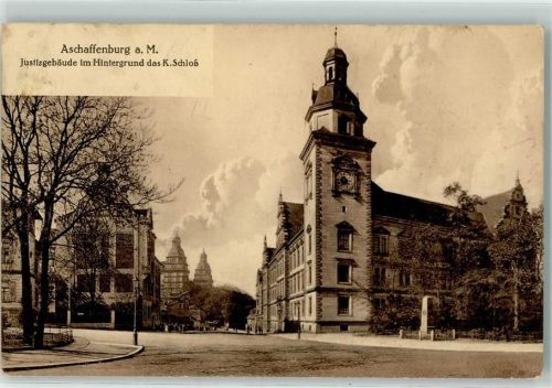 Aschaffenburg 1915 Justizgebäude im Hintergrund das K. Schloss