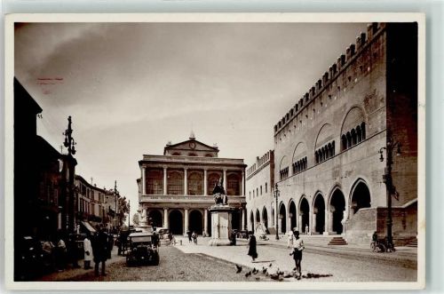 Rimini Piazza Cavour Oldtimer Fahrrad