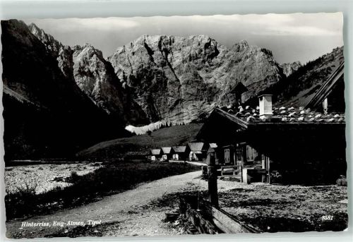 Hinterriß Eng Almen Tirol Brunnen