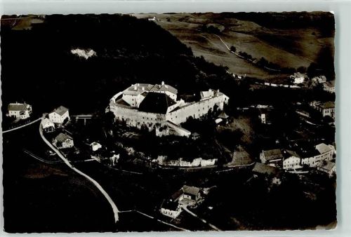 Tittmoning Burg Fliegeraufnahme