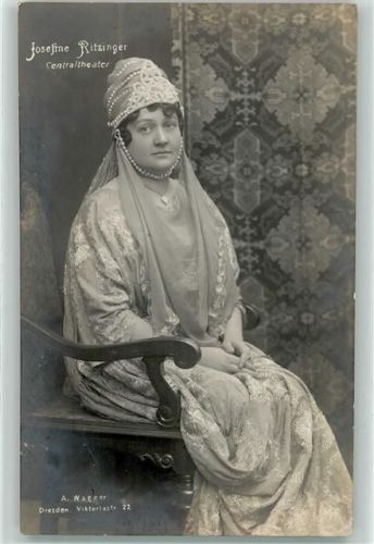 Josefine Ritzinger Centraltheater Foto A. Wagner Dresden
