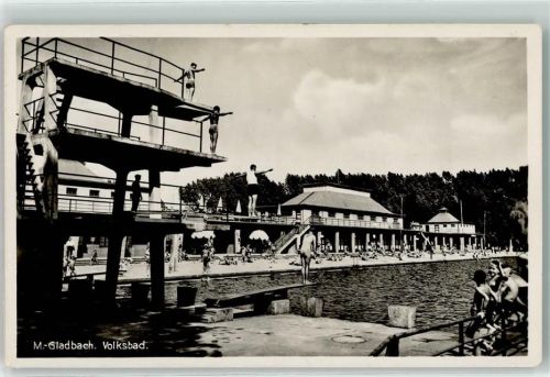 Mönchengladbach Schwimmbad Sprungturm