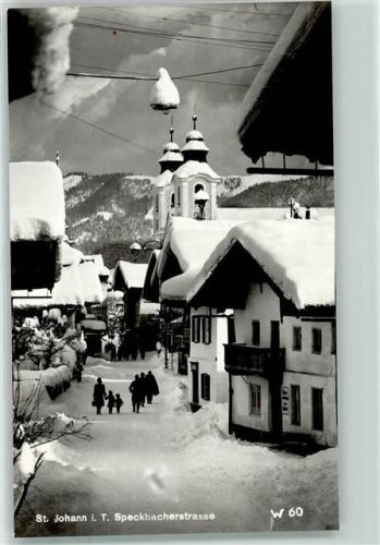 St. Johann Speckbacherstraße Winter Schnee Kirche