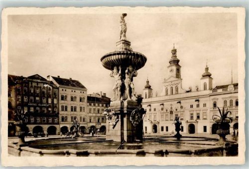 Ceske Budejovice Brunnen Hotel Slunce Tum Uhr
