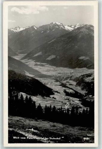 Lans Blick vom Patscherkofel ins Stubaital