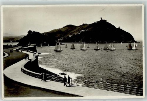 San Sebastian Paseo del P. de Asturias Segelboot