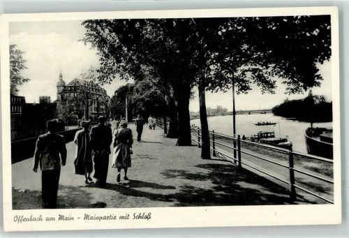 Offenbach Schloss Schlepper Ruderboot