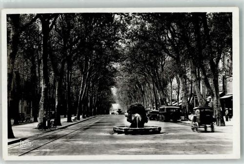 Aix-en-Provence le Cours Mirabeau Oldtimer Fahrrad