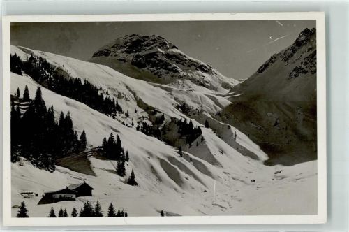 Kitzbühel Alpenhaus Niederkaser 1335 m Schnee Winter