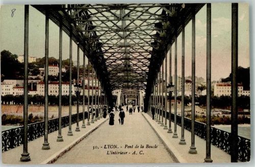 Lyon Pont de la Boucle L interieur