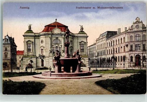 Usti nad Labem Stadttheater m Monumentalbrunnen
