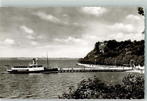 Glücksburg Fahrgastschiff am Anleger