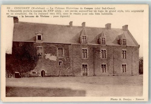 Concoret La Chateau Historique de Comper Morbihan