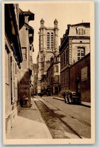 Troyes Rue de la Cite Oldtimer