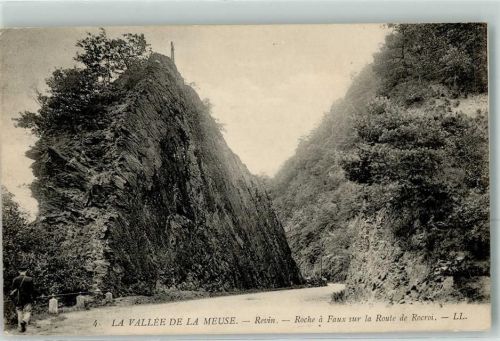 Revin 1914 Roche a Faux sur la Route de Rocroi