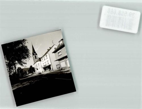 59755 W5760 Oeventrop , Sauerland FOTO KEINE AK Foto Original aus Archiv eines Ansichtskartenverlag Kirche Hl. Familie Ort handschriftlich