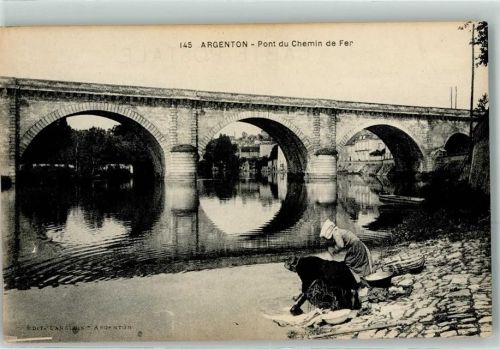 Argenton Eisenbahnbrücke Waschfrauen