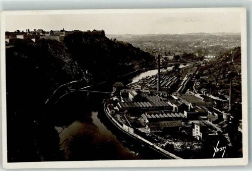 Besancon Blick zur Citadelle Doubs und der Stadt