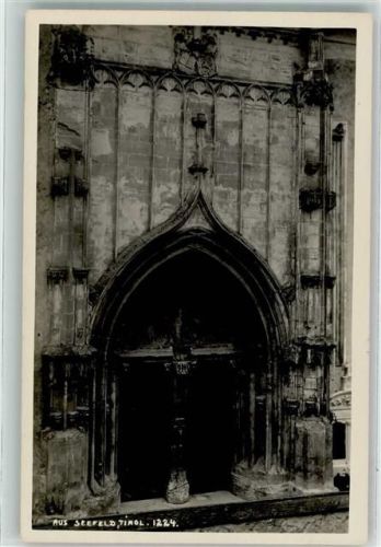 Seefeld Kirche Portal