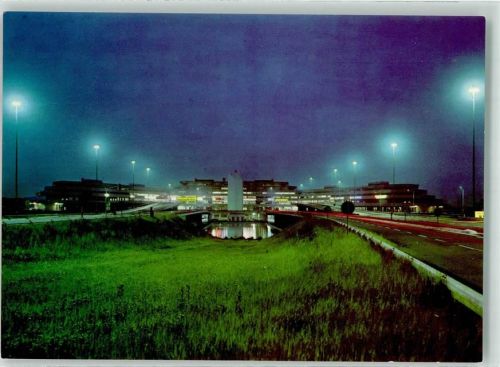Köln Wahn 711 Flughafen Köln/Bonn Straßenzuführung und Empfangsanlagen bei Nacht