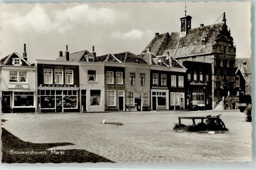 Brouwershaven Markt