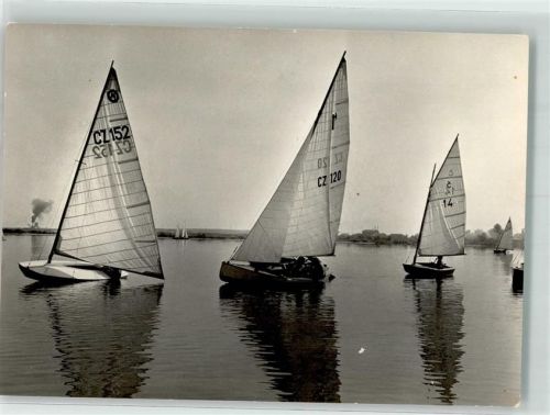 Senec Kupalisko Segelboote segeln