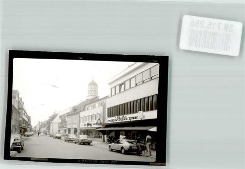 Illertissen Straße Auto Kirche Uhr Schuhe Geschäft Ort handschriftlich Foto Original aus Archiv eines Ansichtskartenverlags
