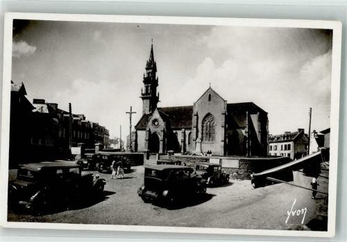 Carantec Kirche Auto Oldtimer