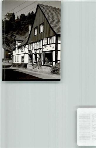 Schwalenberg Bildhauertruhe mit Burg Schwalenberg Foto Original aus Archiv eines Ansichtskartenverlags Ort handschriftlich