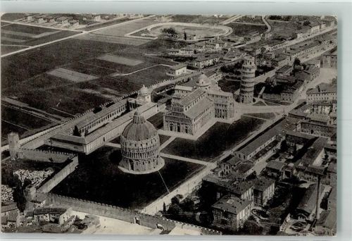 Pisa La Piazza del Duomo Denkmal Schiefer Turm Vogelschau