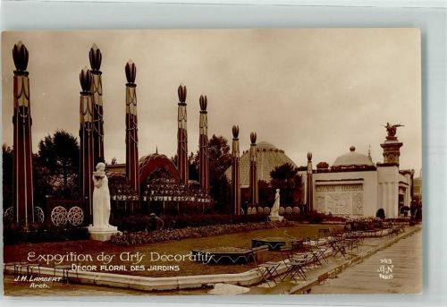 Paris Exposition Internationale des Arts Decoratifs Decor Floral des Jardins Denkmal