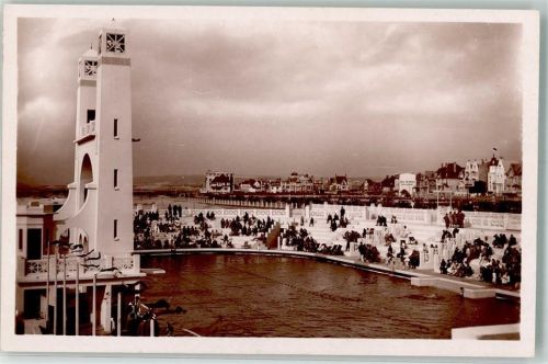 Le Touquet-Paris-Plage La Piscine marine Architelkt Berard Real Photo C.A.P. 296 Badeanstalt