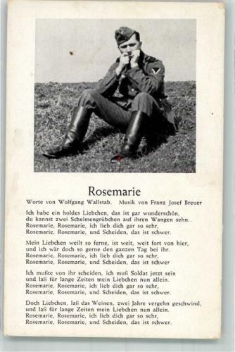 Auf der Mundharmoika spielender Landser Text des Liedes Rosemarie von Wallstab/Breuer Verlag Robert Franke