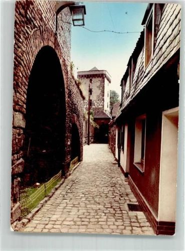 Zons Rheinturm und Gasse an der Stadtmauer Foto Original aus Archiv eines Ansichtskartenverlags Ort handschriftlich