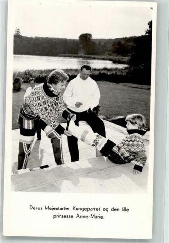 Königspaar mit Prinzessin Anne Marie