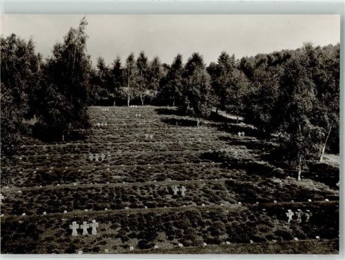 Reutti Denkmal Soldatenfriedhof