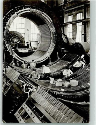 Bau von Wasserkraft-Generatoren in einem Werk Technik